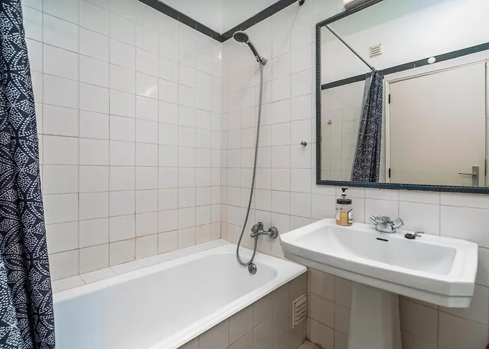 Marina And River Views Apartament *